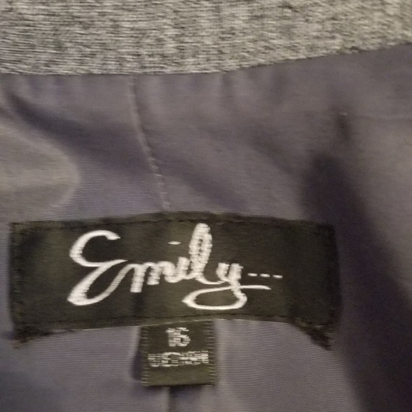 Used gray pant and blazer suit set - Picture 4 of 6